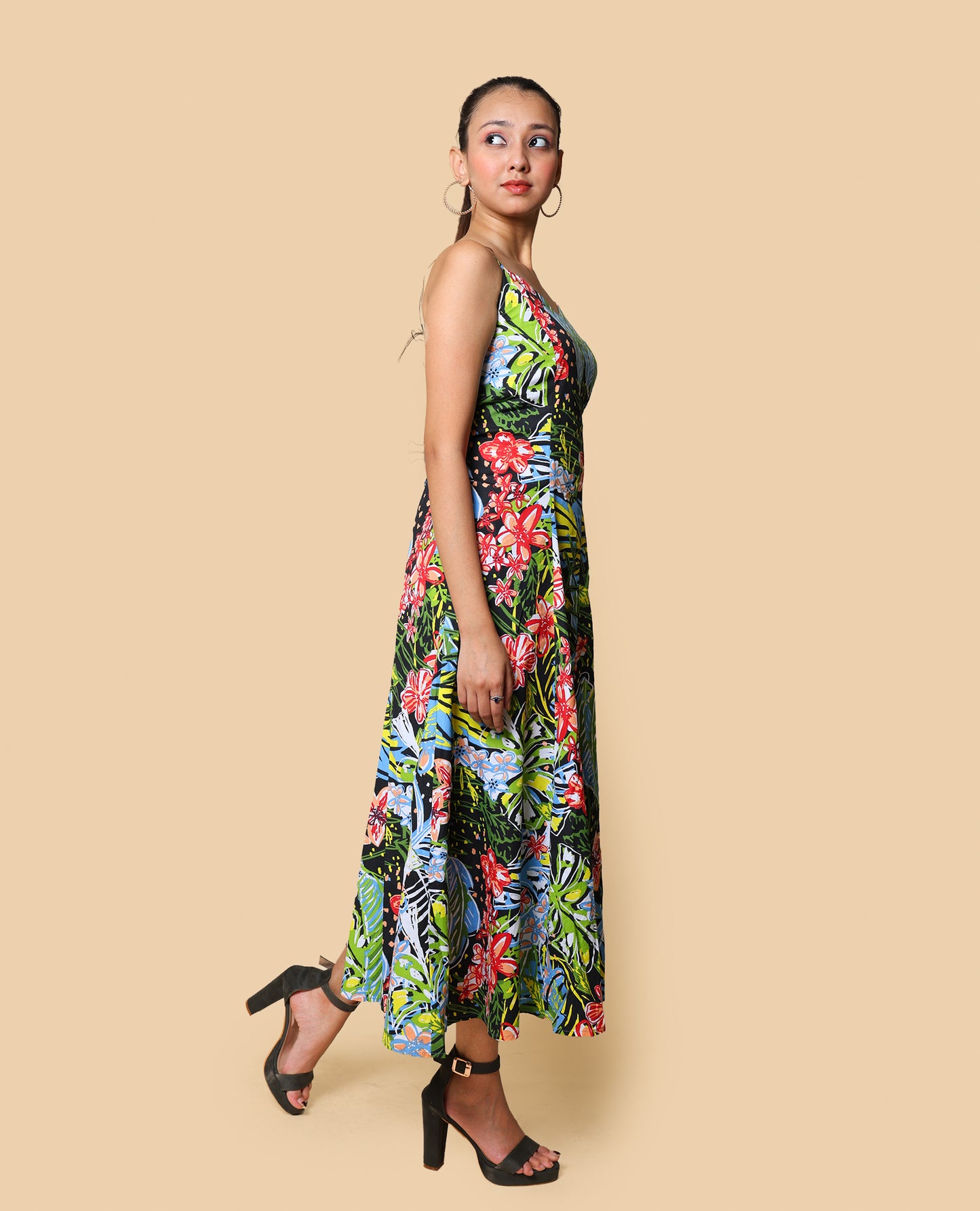 Kellpar Flared Maxi Dress