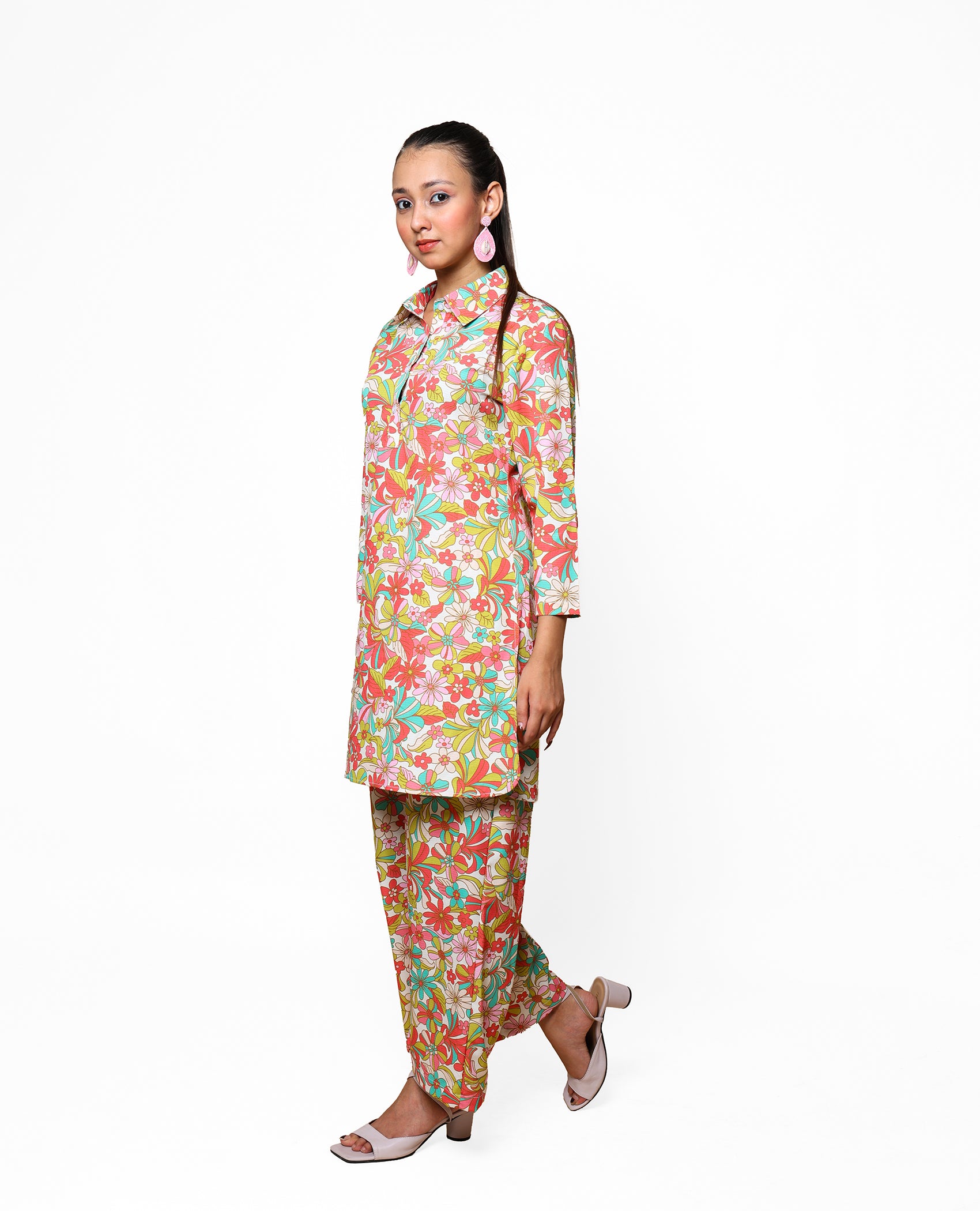 Kellpar Floral Collar Kurti with Trouser