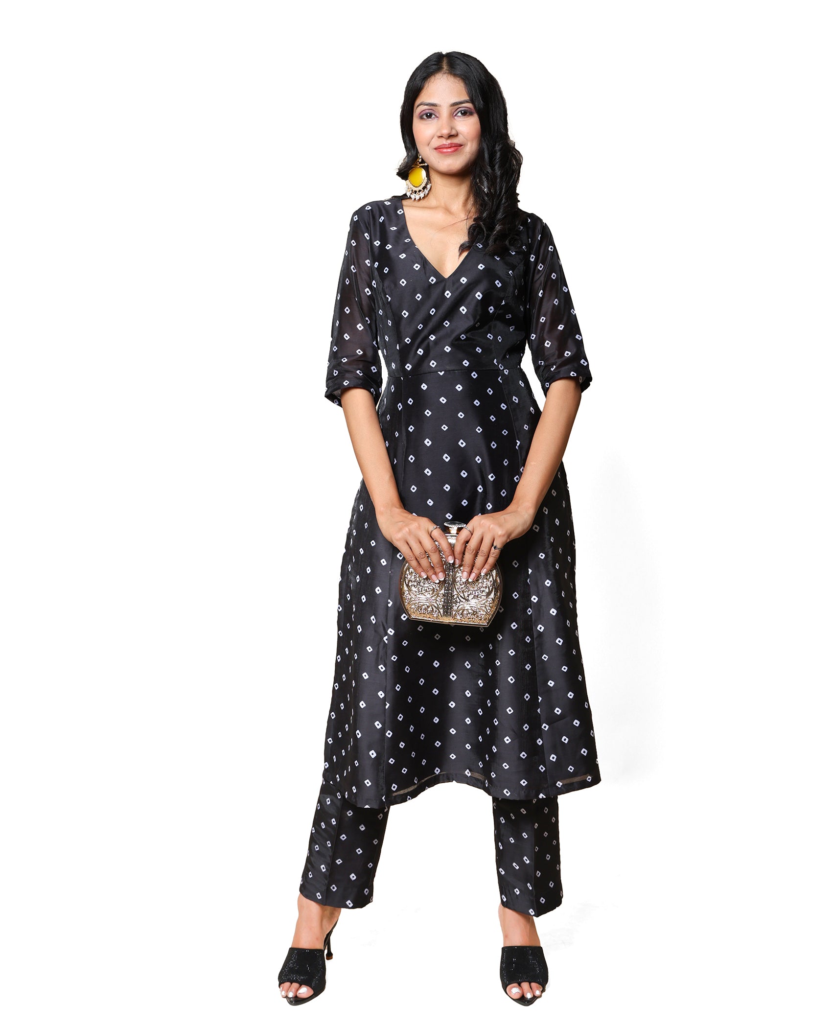 Kellpar Bandhej Black High Slit Kurti with Pant