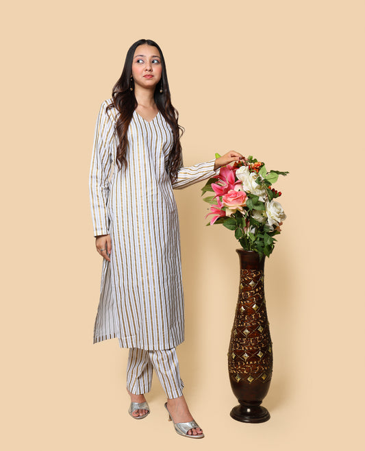 Kellpar  Cotton V-Neck Kurti with Pant