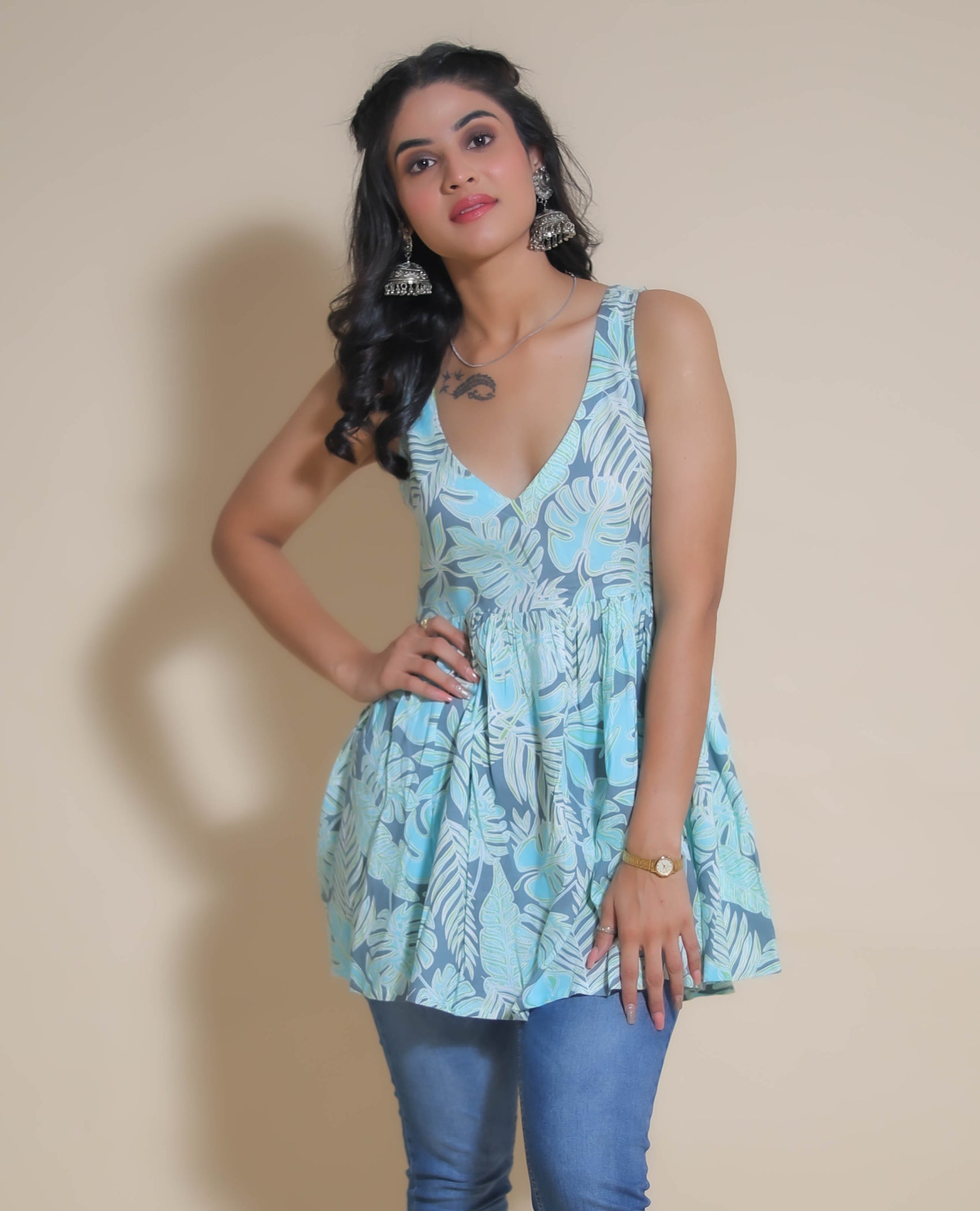 KELLPAR V NECK SHORT KURTI