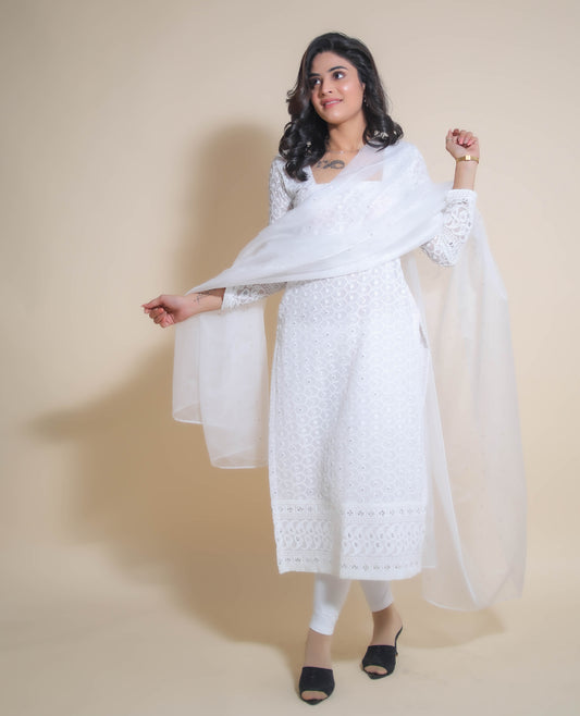 KELLPAR LONG WHITE KURTI