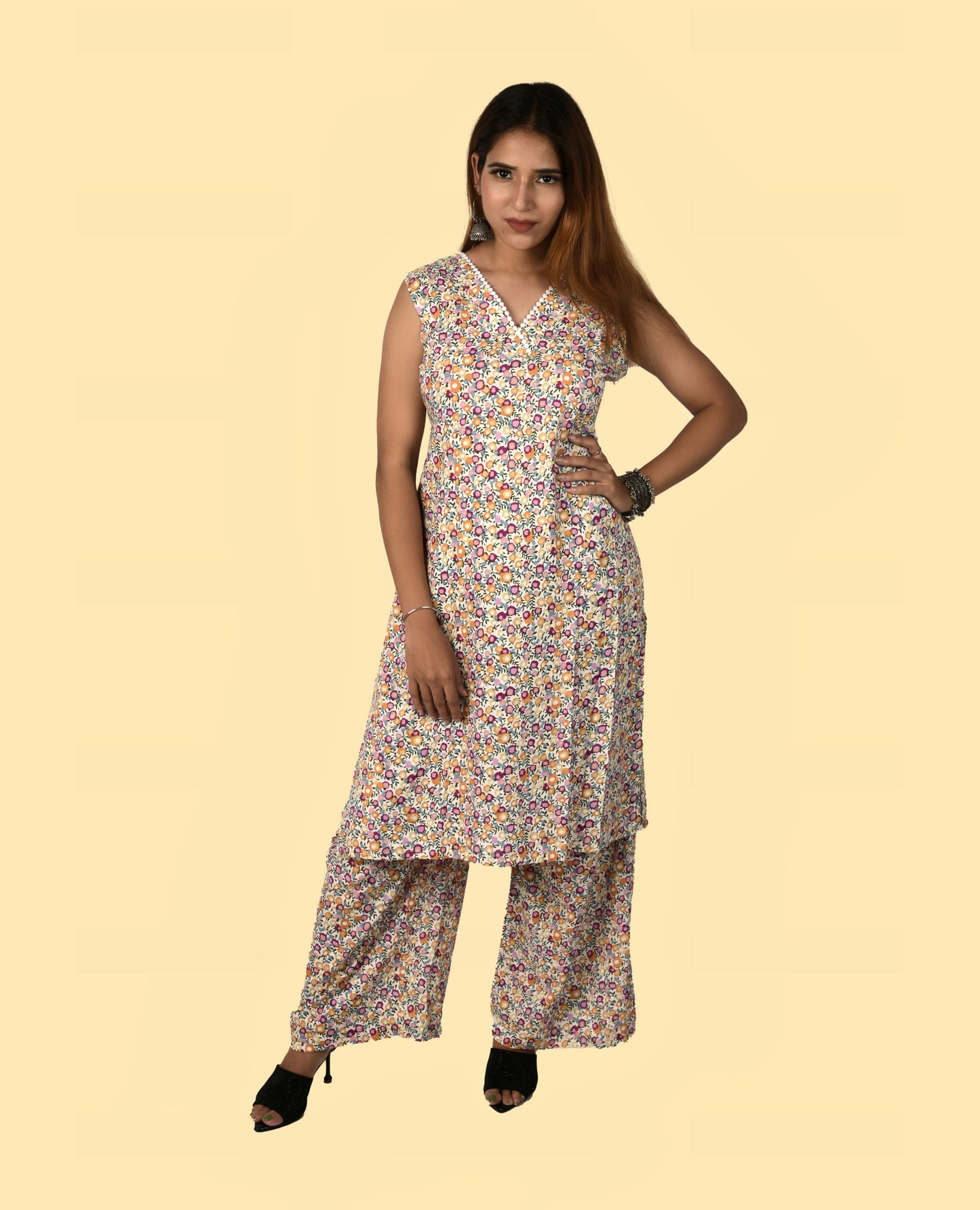 KELLPAR KURTI WITH TROUSER