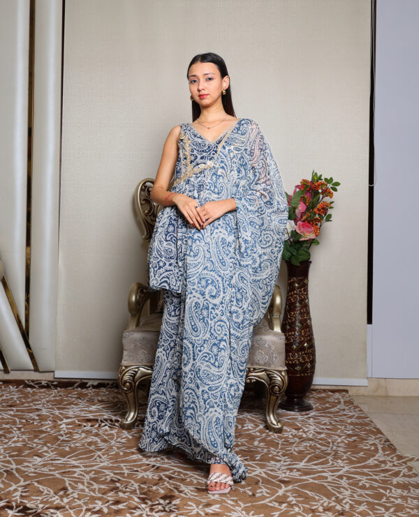 Suit - Image 2