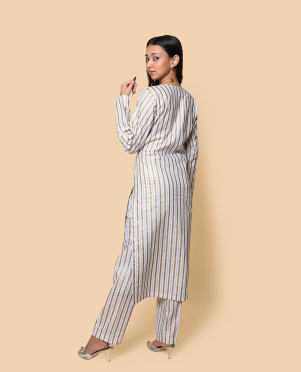 Suit (Copy) - Image 3