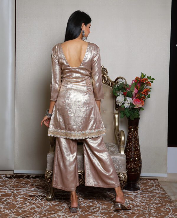 Suit - Image 3