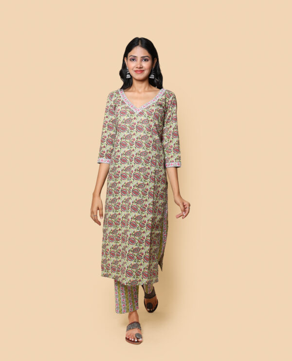 Kellpar Mehendi Mist - Image 4