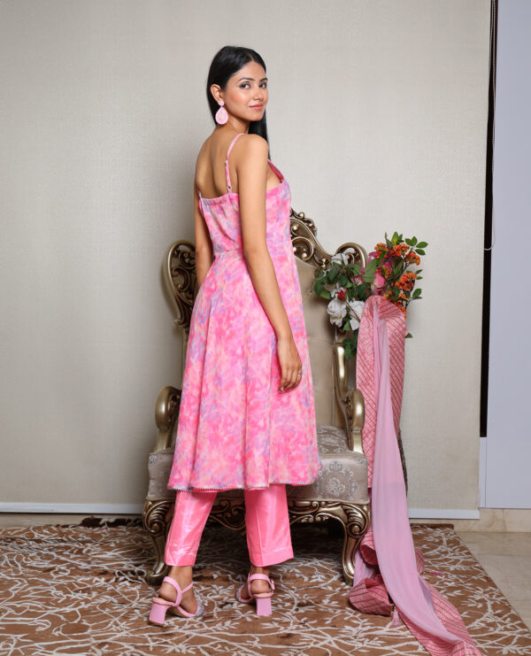 Suit (Copy) - Image 4
