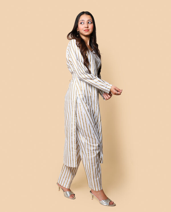 Suit (Copy) - Image 4